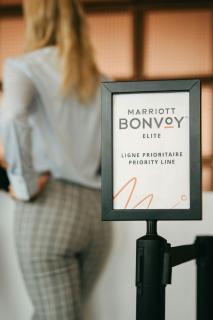 Courtyard by Marriott Montreal Laval - 2