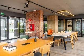 Studio Premium Luz Natural ·Larco · A/C · Recep24h - 6