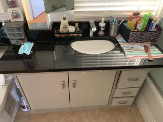 R6 California Nest and only 5kms Airport, centrally located - 2