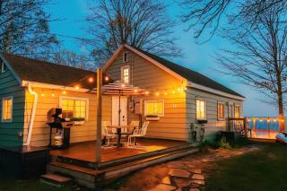 The LakeHouse on Lake Erie - 0