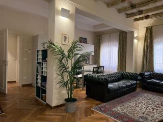 Steps from Piazza Maggiore - 1 Bedroom - 1