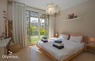Ollystays - FREE Beach & Pool Access, Mangroovy 2BR, El Gouna - 4