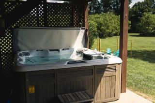 Gathering Private Hocking Hills Cabin, Hot Tub & Pond - 9