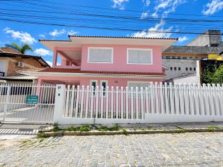 411 - Casa a 20 metros da Praia de Bombinhas - 4