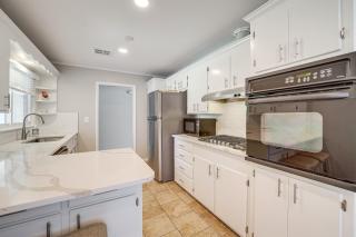 Charming Tulsa Home near LaFortune Park - 1