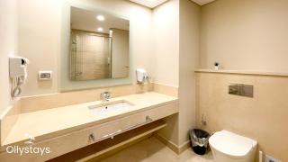 Ollystays Mangrovy Seaview Penthouse 3BR Beach & Pool access - 7
