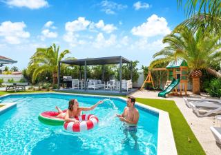 Stunning 5BR Heated Pool, Beach Access & Games L06 - 9