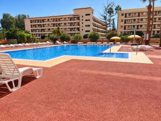 Cris Sol Heart of Los Cristianos - 5