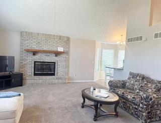 Spacious 5 bedroom charming house in Camdenton - 2