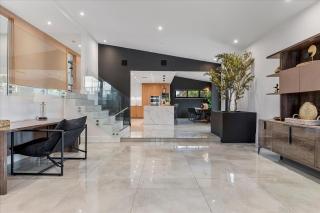 Elegant Tropical Villa 7BR Pool & Jacuzzi - 7