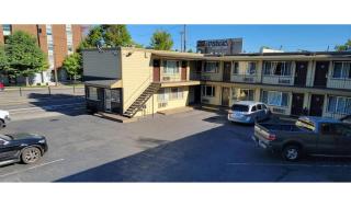 Economy Inn - 5
