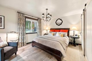 Spacious Mountain Retreat with Sauna Hot Tub & Pool - McCall - 1