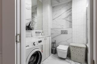 Contemporary Urban Retreat, Bright & Stylish - 6
