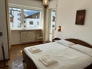 Apartment in the Center of Cortina - 4