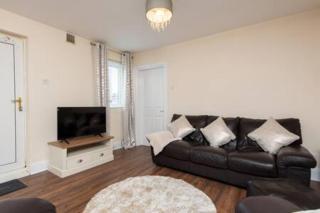 Toast Stays - The Langley Nook - 9