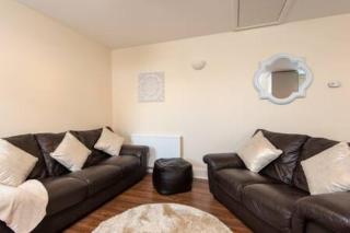 Toast Stays - The Langley Nook - 8