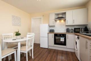 Toast Stays - The Langley Nook - 4
