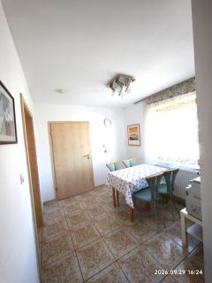 Bahnhofs-und Zentrumsnahe schöne 2-Zimmer Wohnung - 2