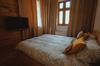 Na Lipowej 8 - Klimatyczny Apartament w Zabytkowym Domu - Poznań Wilda - 2