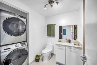 Luxury Midtown Retreat withHuge Private Patio - 1