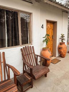 Nahango Luxury Suites- The Acacia - 4