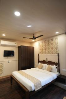 Jai Kutir Homestay - Hawa Mahal View - 4