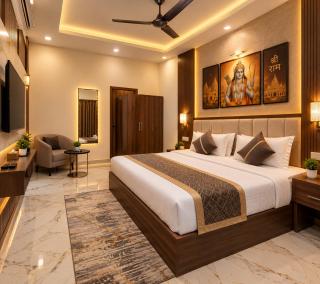 Hotel The Grand Ayodhya Inn 300 mtr from Temple - 1