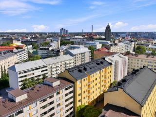 Timeless Nordic | Quiet Street | Parquet | Lift - 5