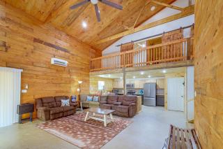 Lakefront Greers Ferry Rustic Getaway w/ Game Room - 7