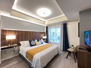 207 Luxury 2-Unit Suite Pool Universal and I-Drive - 1