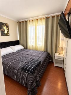 6 Rooms Blocks away Beach, Baquedano and Downtown - 7