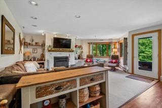 Highridge Condo Unit B8 - 8