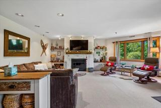 Highridge Condo Unit B8 - 7