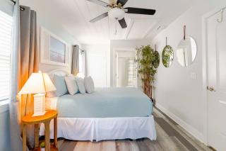 Annies Escape - Private Hot Tub - Near Siesta Key - VR25-00183 - 3