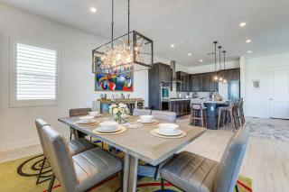 Peaceful & Modern Gem w/ Private Pool in Henderson - 8
