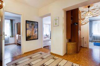 Spacious 3 Room Apt near Historic Center with private Parking - 6