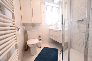 Spacious 3 Room Apt near Historic Center with private Parking - 5