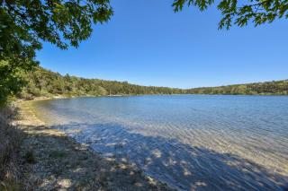 Waterfront on Pond w Private Beach - Chatham - 8