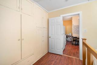 Downstairs 2 Bedroom Apt- Pet Friendly- walking distance to beach & shops - 5