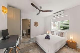 Villa Mira Alma full house Contemporary Luxury Villa in the Heart of Jan Thiel - 3