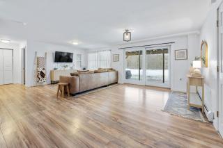 Big Sky Retreat with Overflow Unit Atop Sunapee - 8