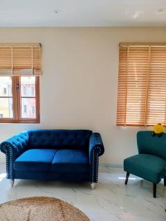 Luxury Stay in Sunset Town - 4