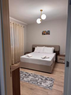 BjoIs Terminal Apartment - 2