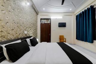 Hotel O A B Hotels - 0