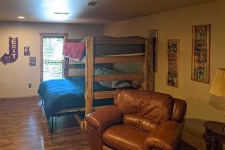 Stunning Mohican area 3bd 3bath cabin with hottub on 19 acres - 1