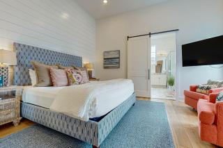 147 Sunset Avenue 5-Bedroom 4-Bath House Resort Views Resort Amenities - 7