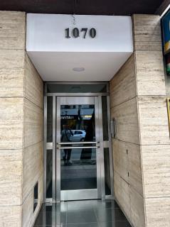 Moderno departamento a pasos de la Peatonal de Mendoza - 1