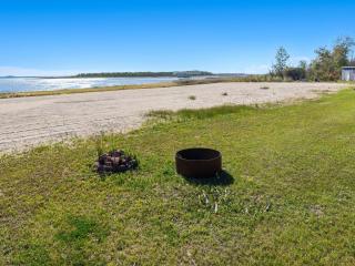 Massive 13BR Home Sleeps 32 Family & Groups - 3