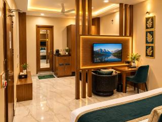 HOTEL WOODLAND PARK by Luxe Sharda Group - 3