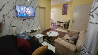 Stylish & Cozy 1-Bedroom Apartment - 0